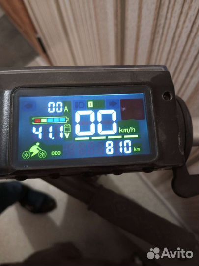 Самокат взрослый электрический