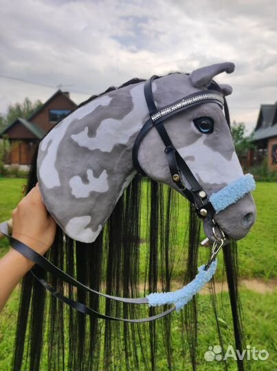 Хоббихорс реалистичный