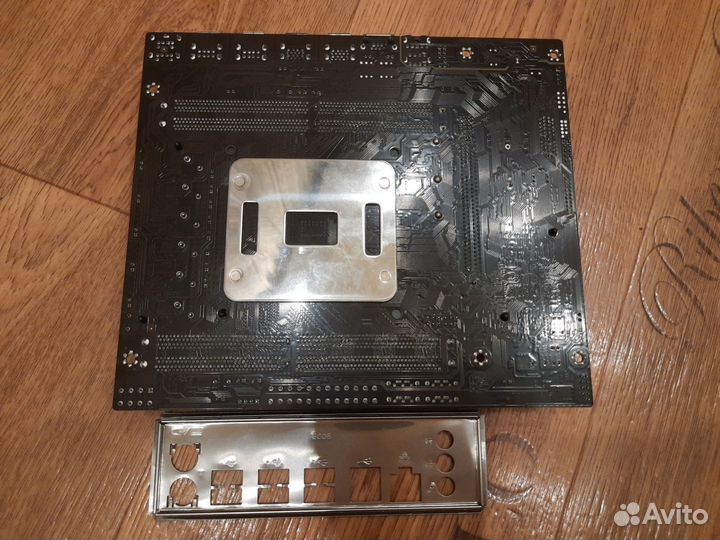 Комплекты LGA-2011v2 и v4