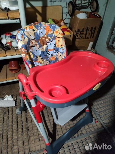 Стульчик для кормления