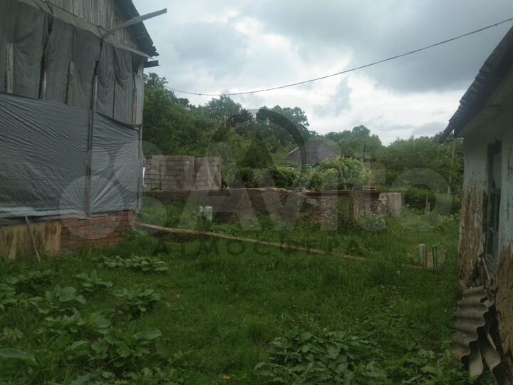 Дом 28 м² на участке 15 сот.