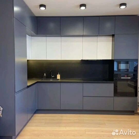 Кухонный гарнитур синяя эмаль