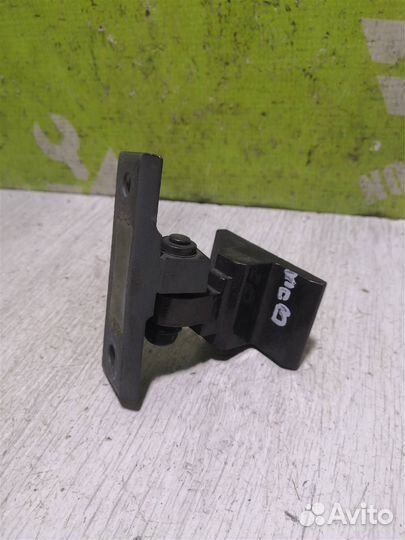 Петля двери задней правой верхняя бмв Х3 Ф25 201