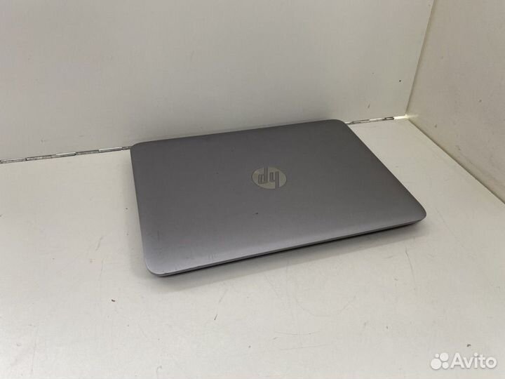 Ноутбук HP EliteBook 820