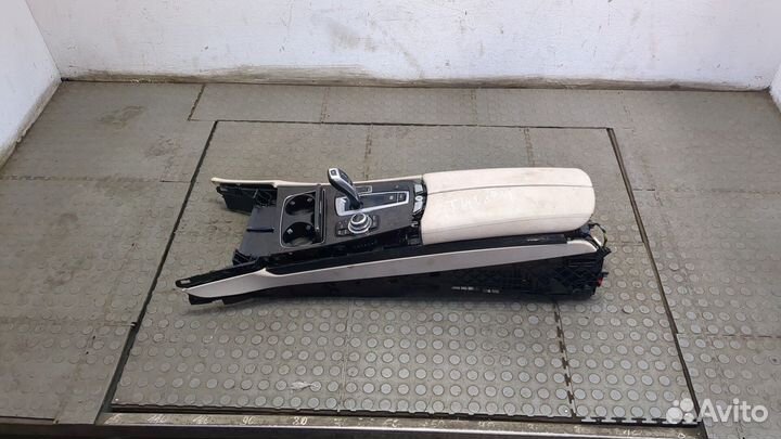 Консоль салона BMW 7 F01, 2013