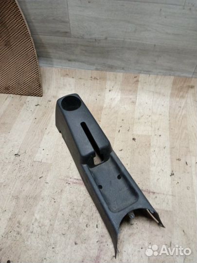 Консоль между сидений Citroen Berlingo M59 фургон