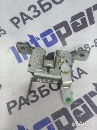 Замок спинки сиденья правый Honda Civic 4D 2008