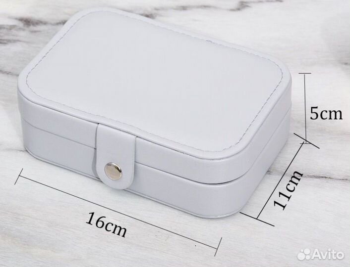 Шкатулка для украшений новая