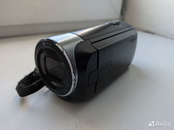 Видеокамера sony HDR CX-240E