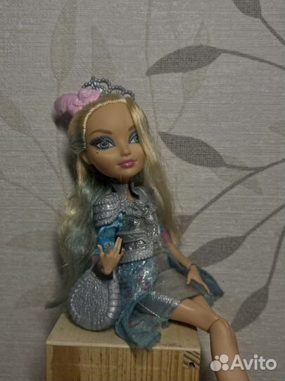 Кукла Ever After High Darling Charming базовая