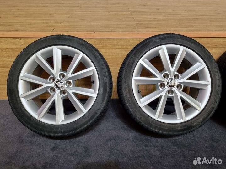 Skoda Antia R16, Липучка Minerva 215/45/16