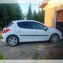 Peugeot 207 1.6 AT, 2007, 136 000 км, с пробегом, цена 430 000 руб.