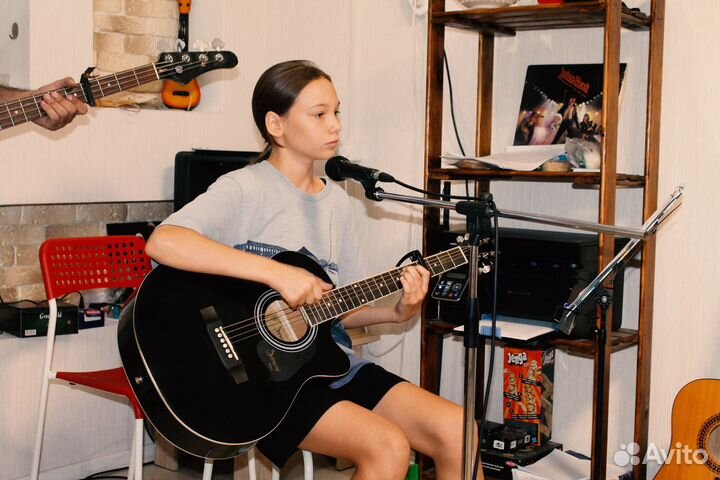 Обучение игре на гитаре детям и взрослым