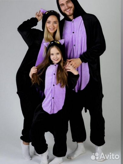 Кигуруми Ночной Кот и кошка Хелло Китти разные