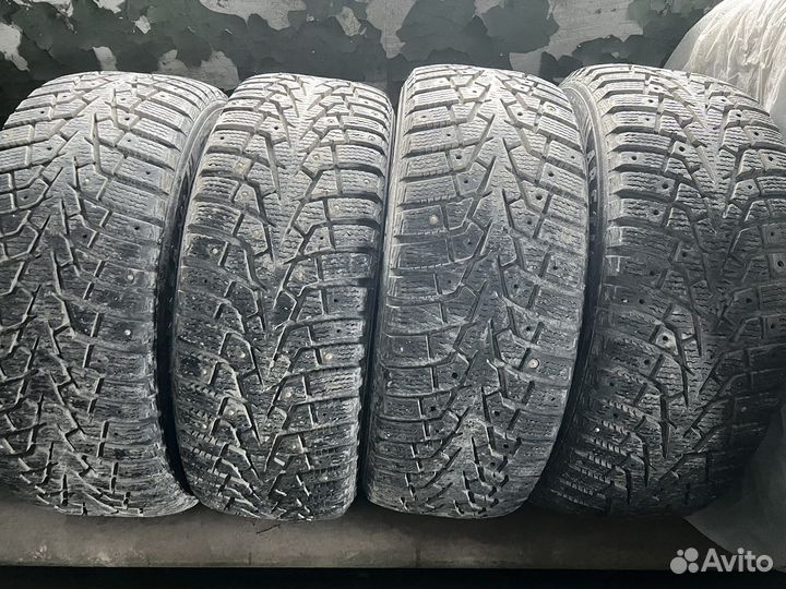 Maxxis Arctic Trekker SP03 225/55 R17