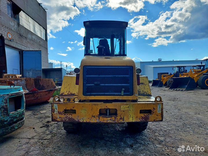 Фронтальный погрузчик LiuGong CLG835, 2013