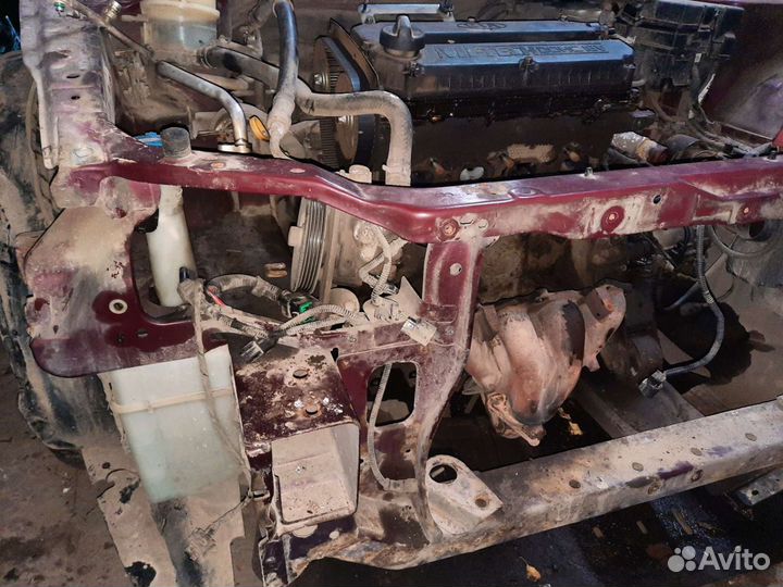 Передняя рамка, телевизор Kia Speсtra