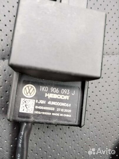 Реле бензонасоса 1k0906093j.Новый Оригинал
