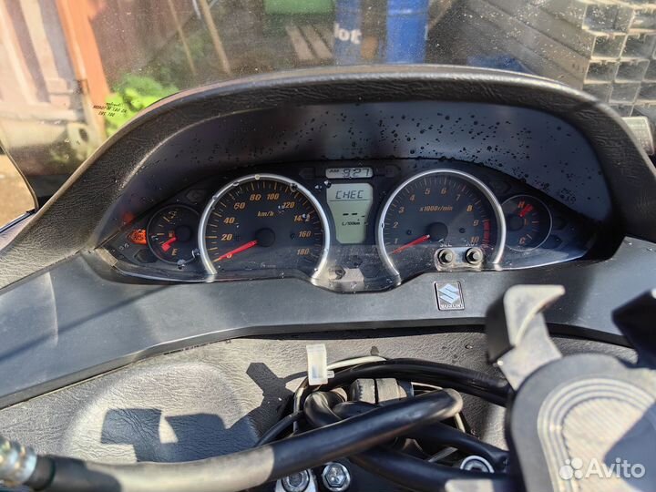 Suzuki Burgman (SkyWave) 400, 2012