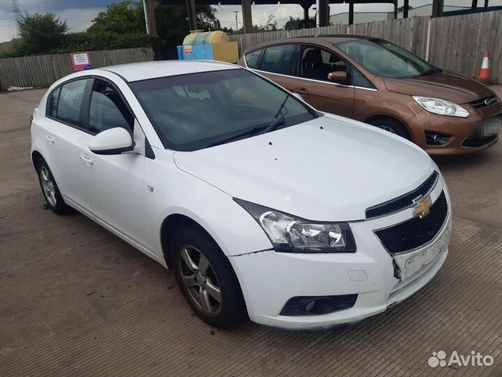 Блок управления двс chevrolet cruze J300 2012