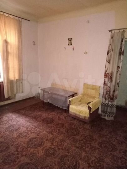 3-к. квартира, 64 м², 1/2 эт.