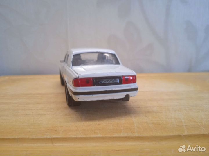 Модель автомобиля Волга 3110