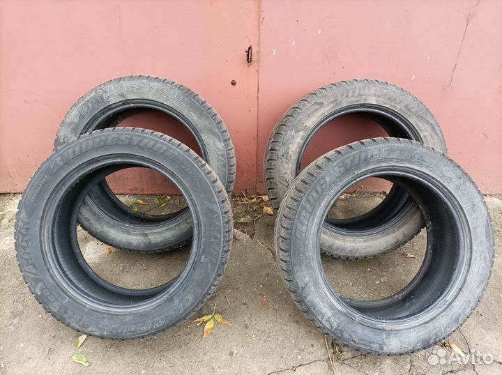 Bridgestone Ice Cruiser 7000 225/55 R17