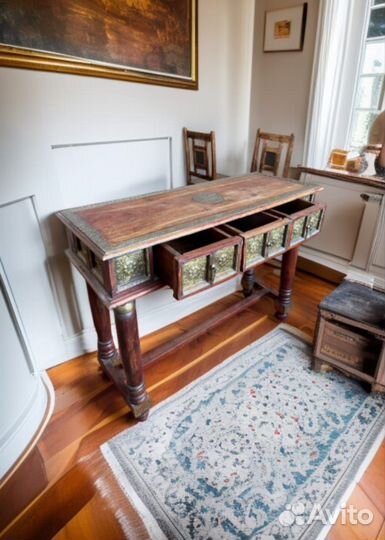 Консольный столик