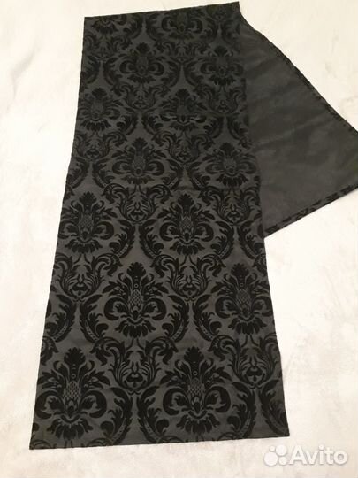 Дорожка из ткани, скатерти