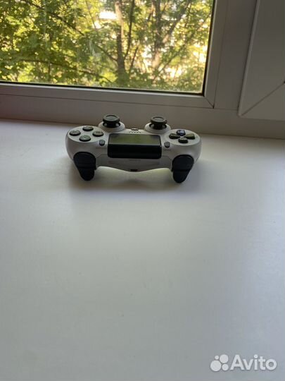 Геймпад ps4