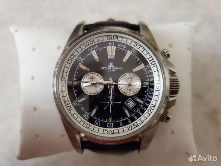 Часы jacques lemans