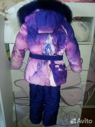 Зимний комбинезон для девочки