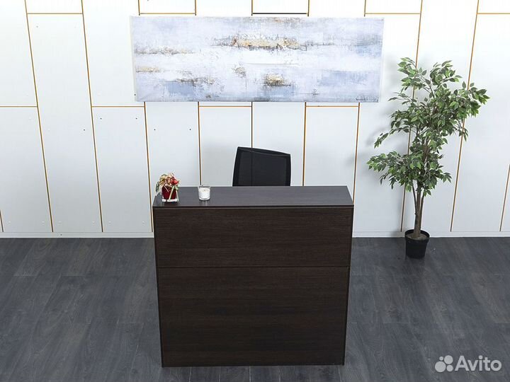 Офисная стойка ресепшн