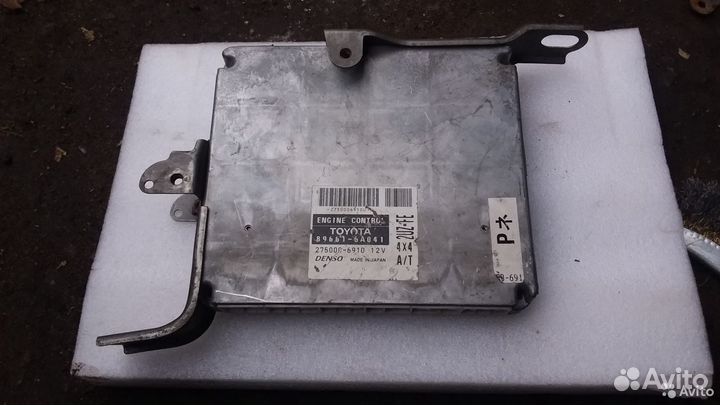 Блок управления двигателем Lexus GX470