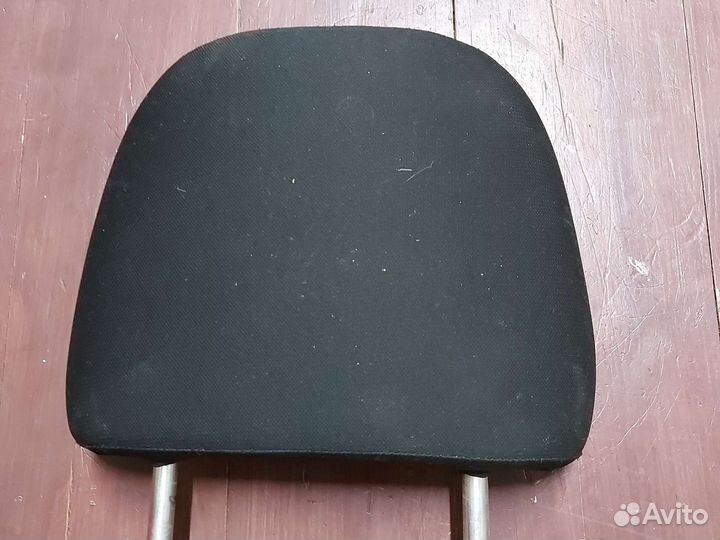 Подголовник заднего сиденья mitsubishi l200 2014