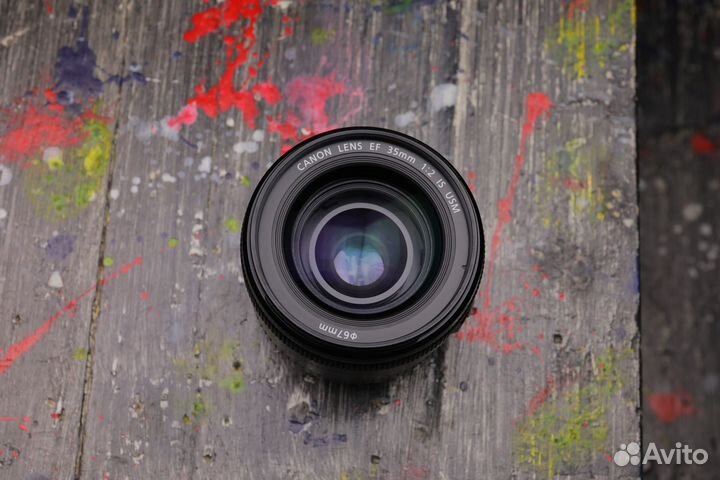 Canon EF 35mm f/2 IS USM s/n 827