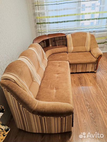 Угловой диван бу