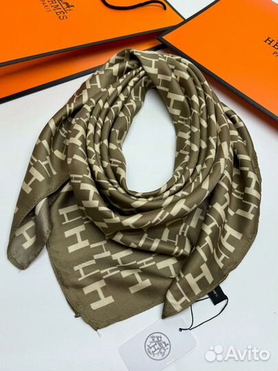 Платок женский шелковый Hermes