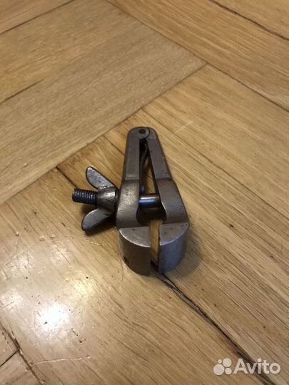 Тисочки ручные