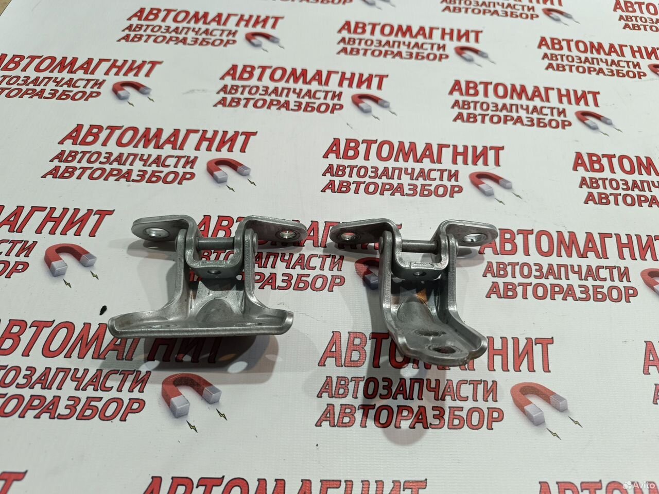 Петли задней правой двери Хендай Элантра 6 AD