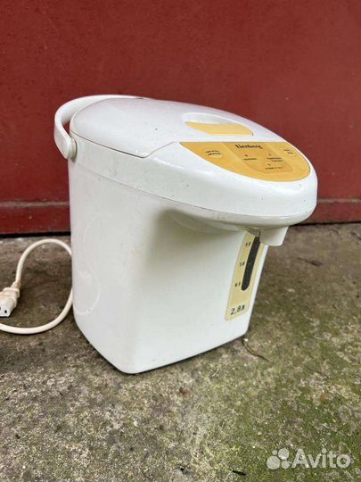 Электрический чайник-термос