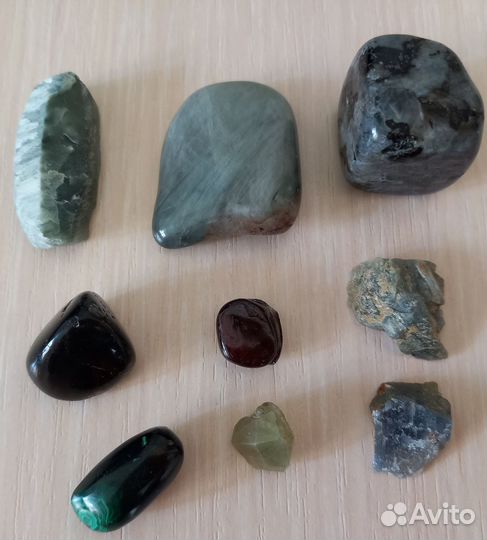 Кулоны, бусы, природный камень