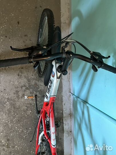 Ведосипед Stels challenger 26