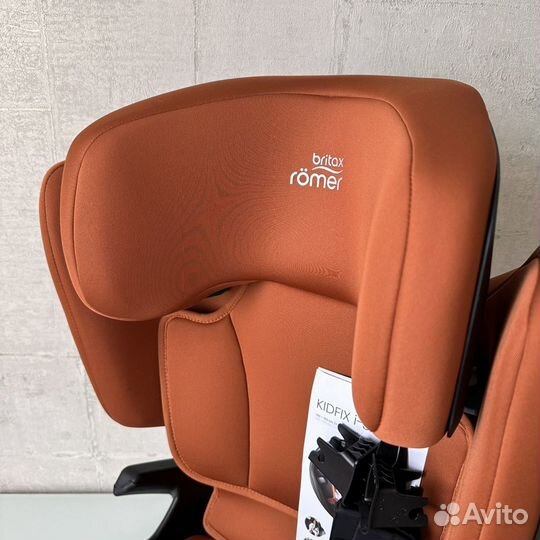 Детское автокресло britax romer kidfix isize новое