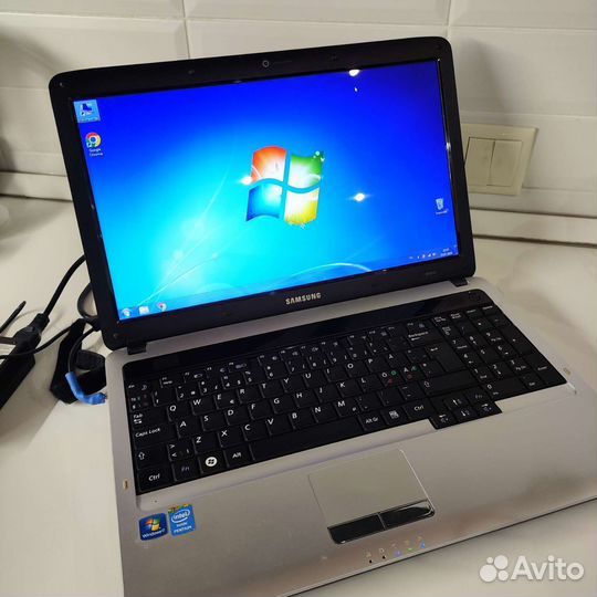 Ноутбук Samsung RV510