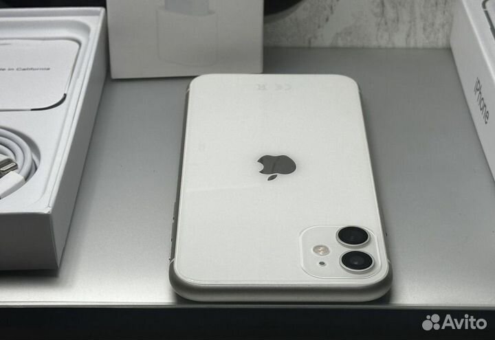 iPhone 11, 128 ГБ