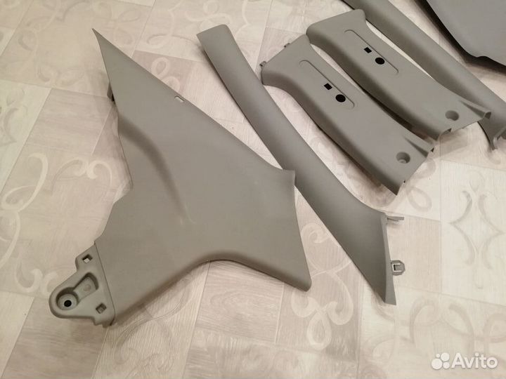 Обшивка стоек салона Renault Logan 2