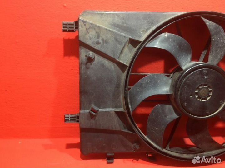 Вентилятор радиатора Opel Astra J A16XER 1.6