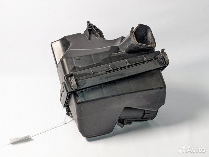 Корпус воздушного фильтра Nissan Teana J32 2012