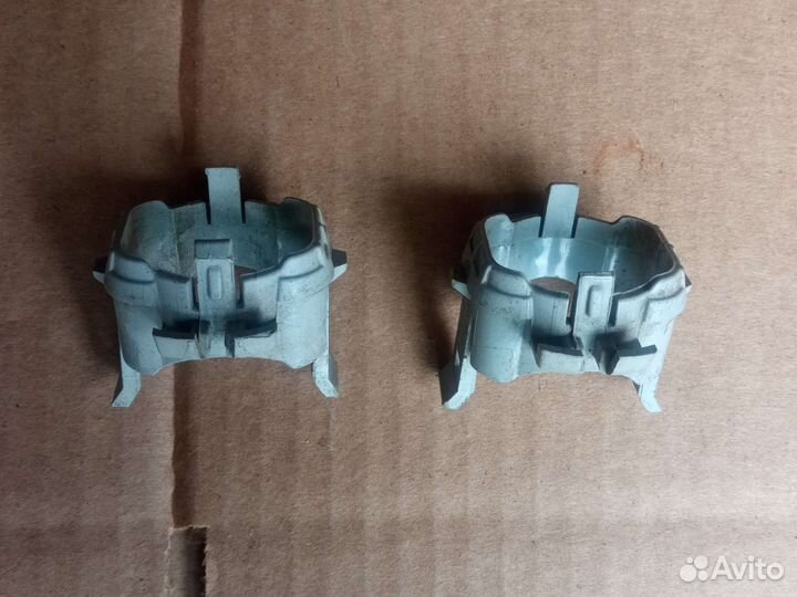 Кронштейн датчика парковки Mercedes E211